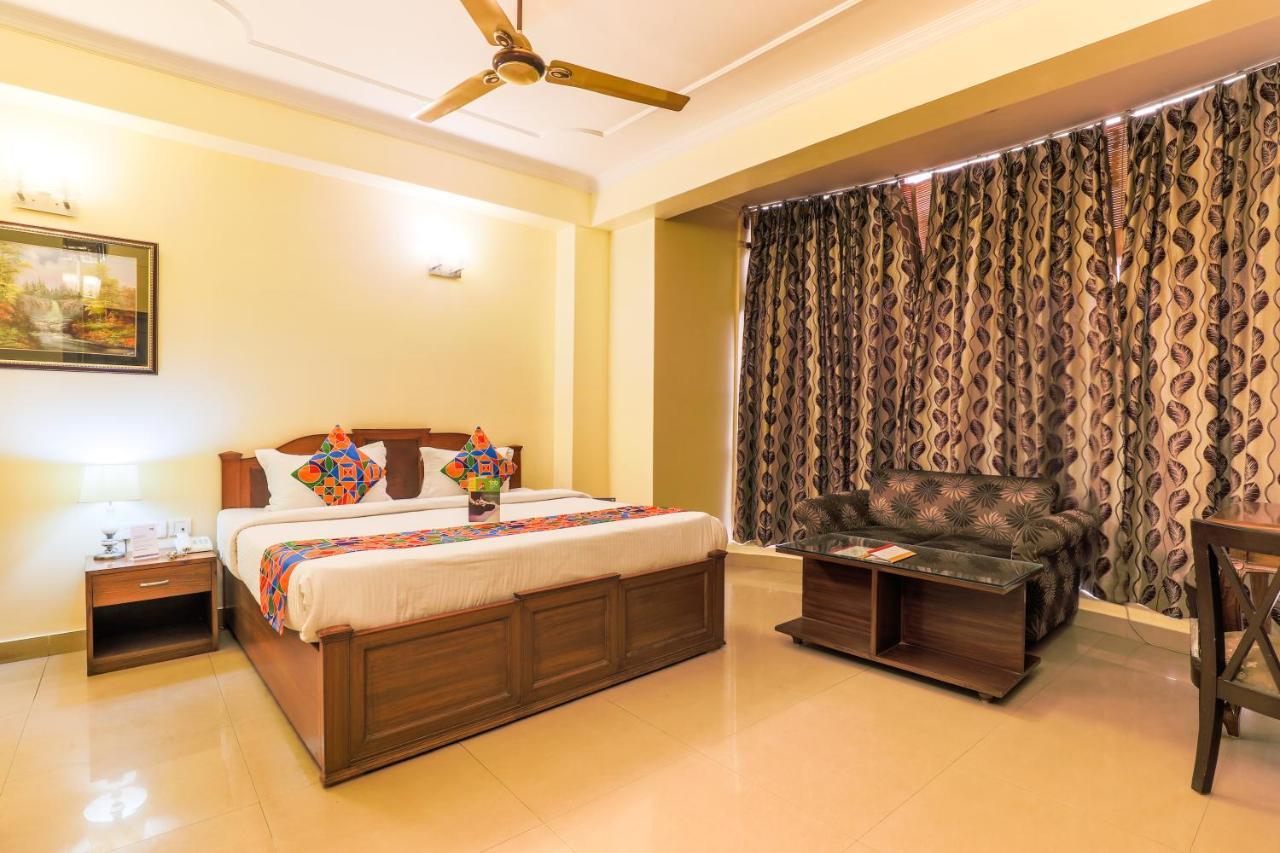 Fabhotel Kashish Residency Sector 26 Нойда Экстерьер фото