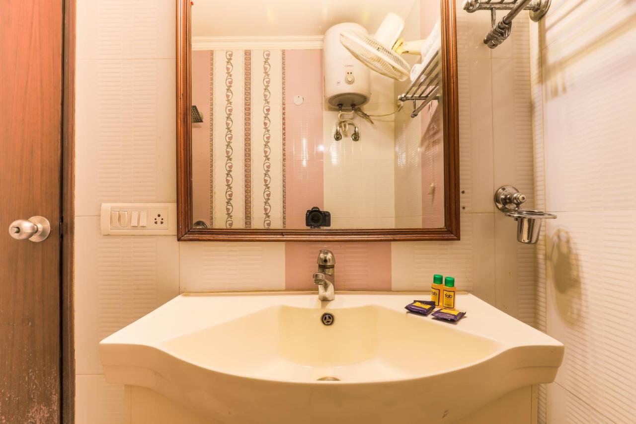Fabhotel Kashish Residency Sector 26 Нойда Экстерьер фото