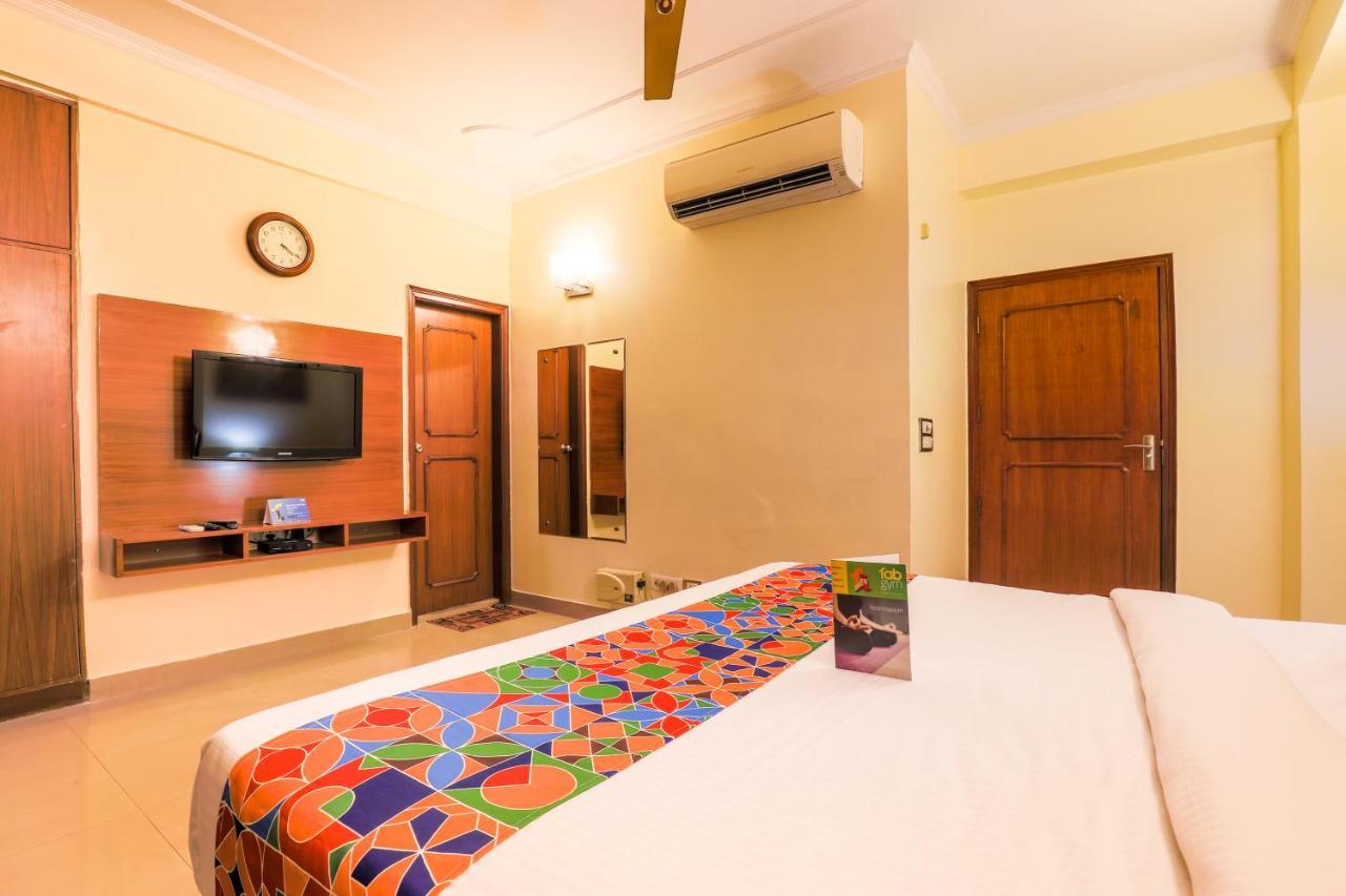 Fabhotel Kashish Residency Sector 26 Нойда Экстерьер фото